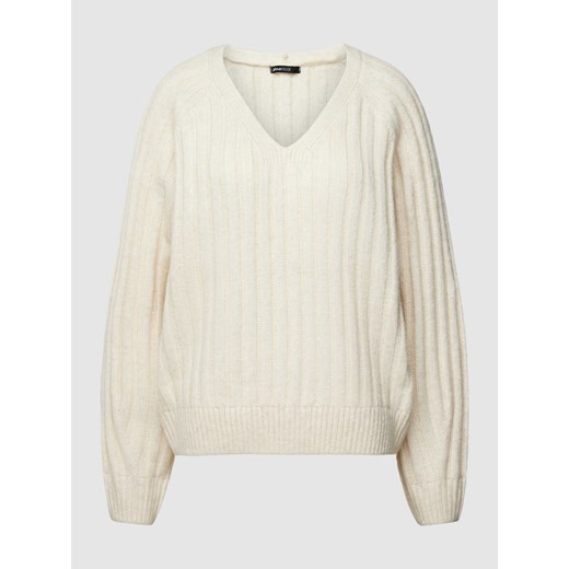 Sweter z dzianiny w jednolitym kolorze z dekoltem w serek ze sklepu Peek&Cloppenburg  w kategorii Swetry damskie - zdjęcie 168700359