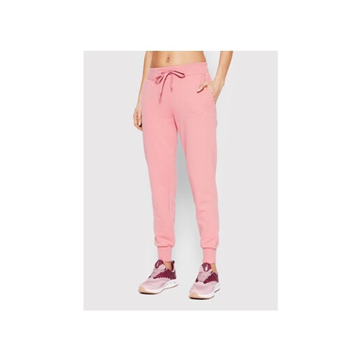 4F Spodnie dresowe H4L22-SPDD350 Różowy Regular Fit ze sklepu MODIVO w kategorii Spodnie damskie - zdjęcie 168795637