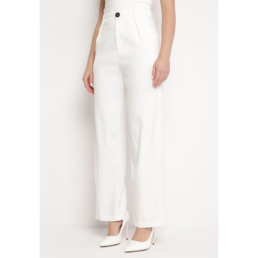 Białe Spodnie w Garniturowym Stylu z Wysokim Stanem Glorda ze sklepu Born2be Odzież w kategorii Spodnie damskie - zdjęcie 168815898