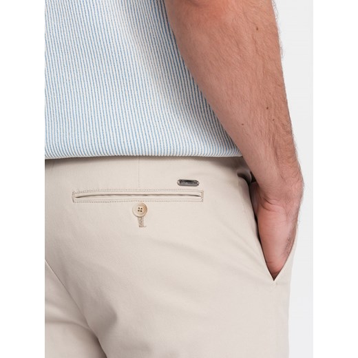 Spodnie męskie chino SLIM FIT - kremowe V1 OM-PACP-0186 ze sklepu ombre w kategorii Spodnie męskie - zdjęcie 168817945