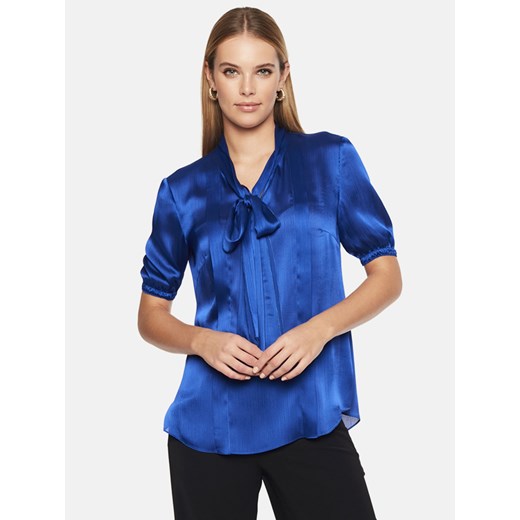 Niebieska satynowa bluzka damska z szarfą L'AF Zorin ze sklepu Eye For Fashion w kategorii Bluzki damskie - zdjęcie 168828905