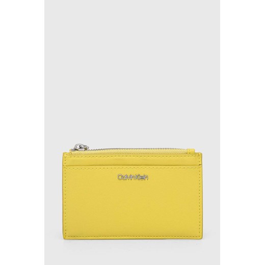 Calvin Klein portfel damski kolor żółty ze sklepu ANSWEAR.com w kategorii Portfele damskie - zdjęcie 168841347