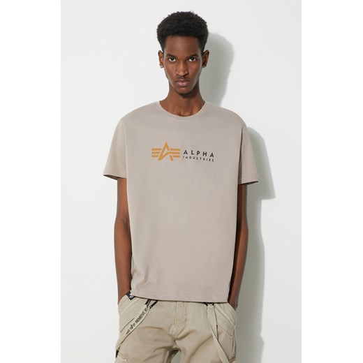 Alpha Industries t-shirt bawełniany Label męski kolor beżowy z nadrukiem 118502 ze sklepu PRM w kategorii T-shirty męskie - zdjęcie 168847769