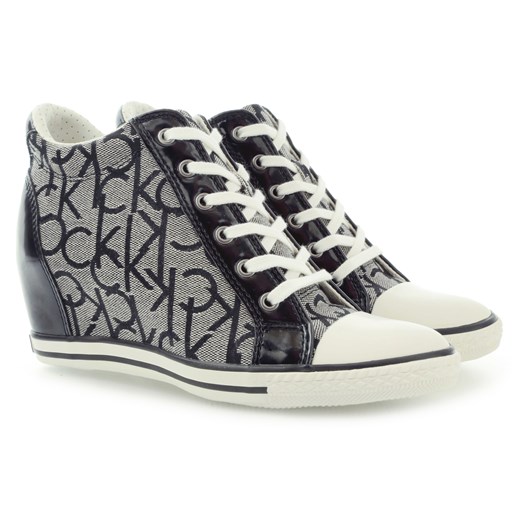 TRAMPKI NA KOTURNIE CALVIN KLEIN JEANS VERO CK LOGO JACQUARD PATENT BLACK GRANITE riccardo zielony damskie