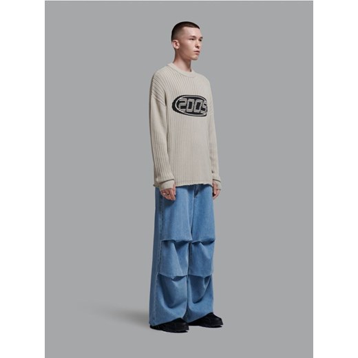 Sweter oversize z motywem 2005 beżowy House M House