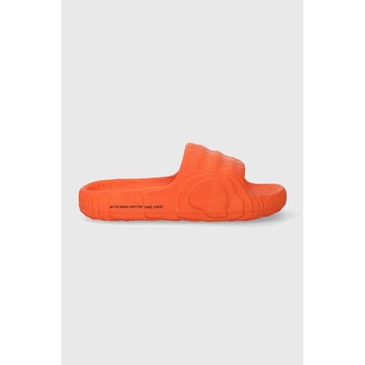 adidas Originals klapki Adilette 22 męskie kolor pomarańczowy ze sklepu PRM w kategorii Klapki męskie - zdjęcie 168957179