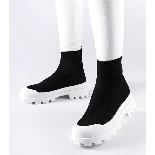 Czarne sneakersy z elastyczną cholewką Varden ze sklepu gemre w kategorii Buty sportowe damskie - zdjęcie 168963939