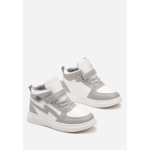 Buty sportowe dziecięce Born2be