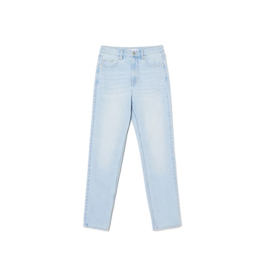 Cropp - Jasnoniebieskie jeansy mom - niebieski ze sklepu Cropp w kategorii Jeansy damskie - zdjęcie 168979145