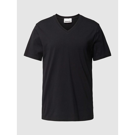 T-shirt z dekoltem w serek model ‘JAARNES’ ze sklepu Peek&Cloppenburg  w kategorii T-shirty męskie - zdjęcie 169005679