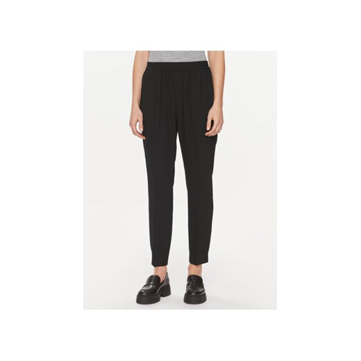 DAY Spodnie materiałowe Malin 100184 Czarny Regular Fit ze sklepu MODIVO w kategorii Spodnie damskie - zdjęcie 169017495