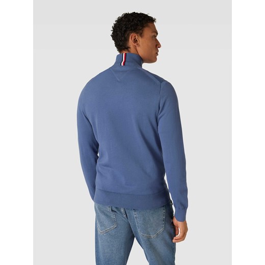 Niebieski sweter męski Tommy Hilfiger bawełniany casualowy 