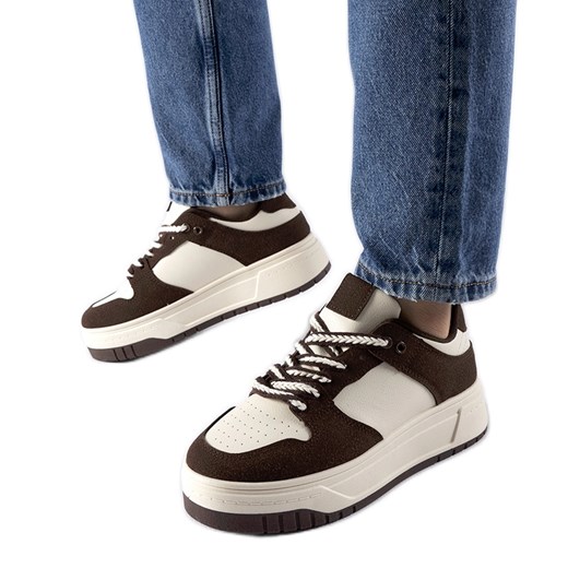 Brązowe sneakersy na platformie Crim ze sklepu ButyModne.pl w kategorii Buty sportowe damskie - zdjęcie 169167308