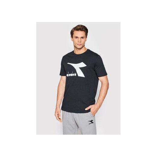 Diadora T-Shirt Chromia 102.178747 Czarny Regular Fit ze sklepu MODIVO w kategorii T-shirty męskie - zdjęcie 169181035