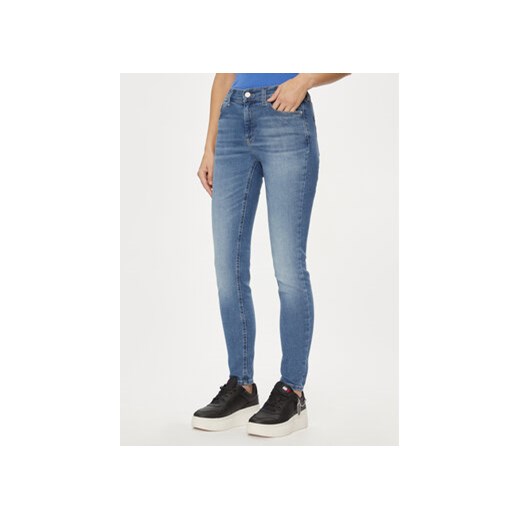 Tommy Jeans Jeansy Nora DW0DW17568 Niebieski Skinny Fit ze sklepu MODIVO w kategorii Jeansy damskie - zdjęcie 169182157