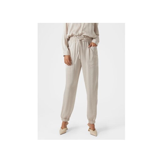 Vero Moda Spodnie materiałowe Marys 10300405 Écru Loose Fit ze sklepu MODIVO w kategorii Spodnie damskie - zdjęcie 169185546