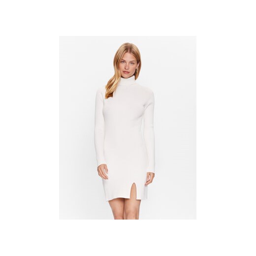 Kontatto Sukienka dzianinowa 3M7616N Biały Slim Fit ze sklepu MODIVO w kategorii Sukienki - zdjęcie 169187177