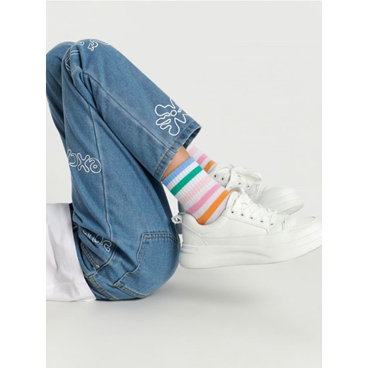Sinsay - Sneakersy - biały ze sklepu Sinsay w kategorii Buty sportowe dziecięce - zdjęcie 169199496
