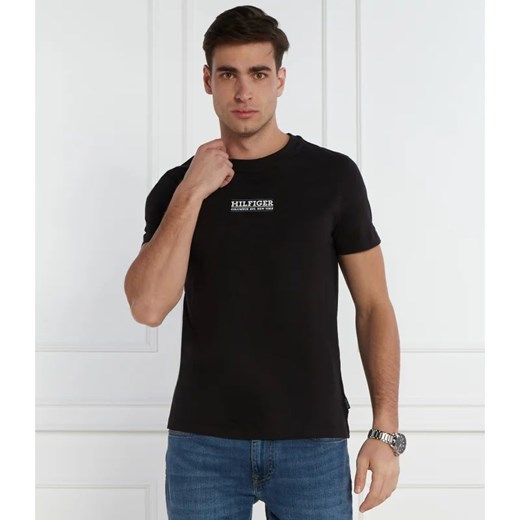 T-shirt męski Tommy Hilfiger z napisami czarny