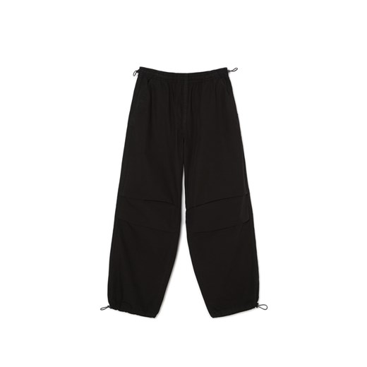 Cropp - Czarne spodnie parachute - czarny ze sklepu Cropp w kategorii Spodnie damskie - zdjęcie 169220678