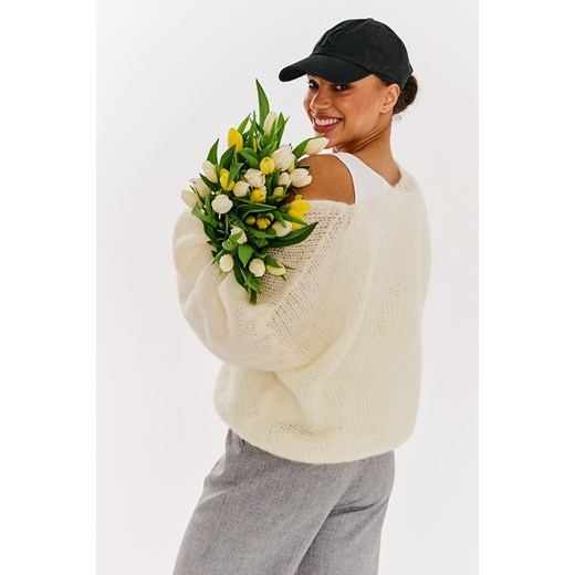 Sweter damski Naoko-store.pl casual z okrągłym dekoltem