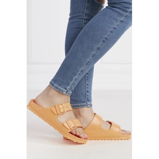 Klapki damskie BIRKENSTOCK na płaskiej podeszwie bez zapięcia casual 