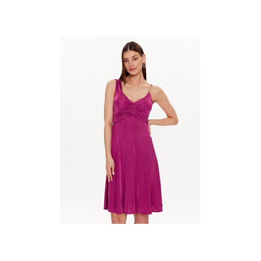 Marciano Guess Sukienka koktajlowa Emilia 3GGK60 6136A Fioletowy Regular Fit ze sklepu MODIVO w kategorii Sukienki - zdjęcie 169285629