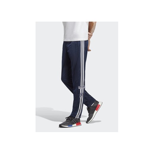 adidas Spodnie dresowe Adicolor Classics Adibreak Tracksuit Bottoms HR3366 Niebieski Regular Fit ze sklepu MODIVO w kategorii Spodnie męskie - zdjęcie 169285769