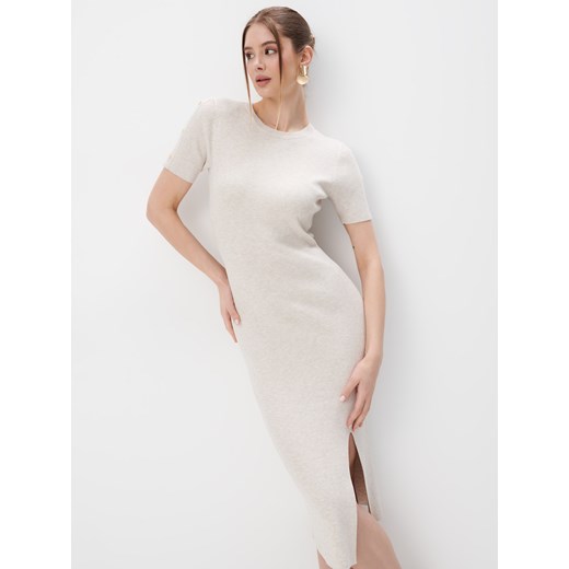 Sukienka Mohito na wiosnę 