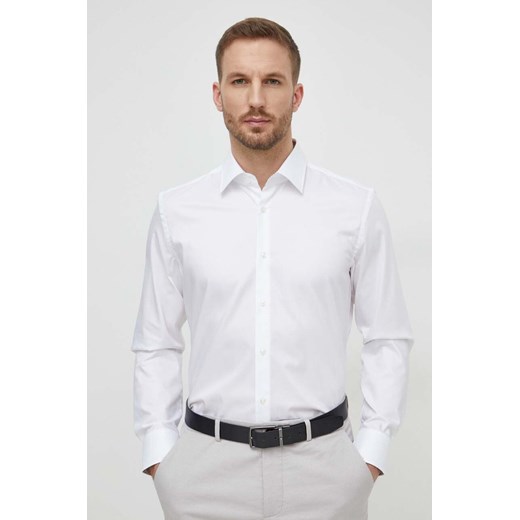 BOSS koszula bawełniana męska kolor biały regular z kołnierzykiem klasycznym 50512842 ze sklepu ANSWEAR.com w kategorii Koszule męskie - zdjęcie 169325236