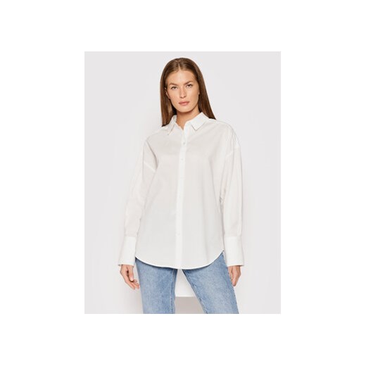 Vero Moda Koszula Stinna 10250167 Biały Loose Fit ze sklepu MODIVO w kategorii Koszule damskie - zdjęcie 169390188