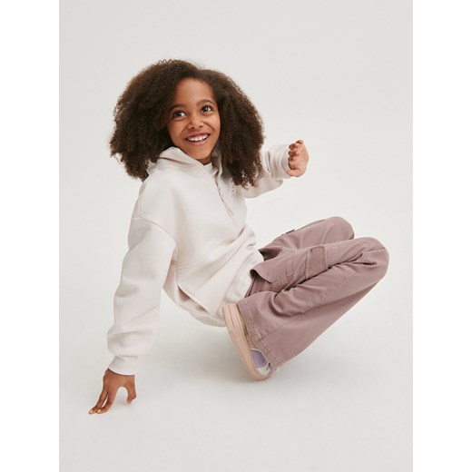 Reserved - Spodnie flare z kieszeniami cargo - kasztanowy ze sklepu Reserved w kategorii Spodnie dziewczęce - zdjęcie 169421026