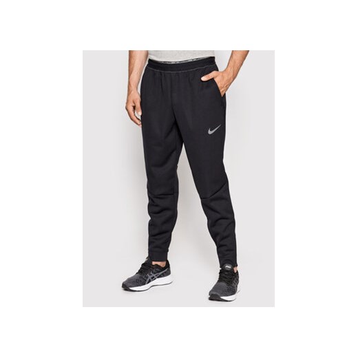 Nike Spodnie dresowe Pro Therma-Fit DD2122 Czarny Standard Fit Nike XL okazja MODIVO