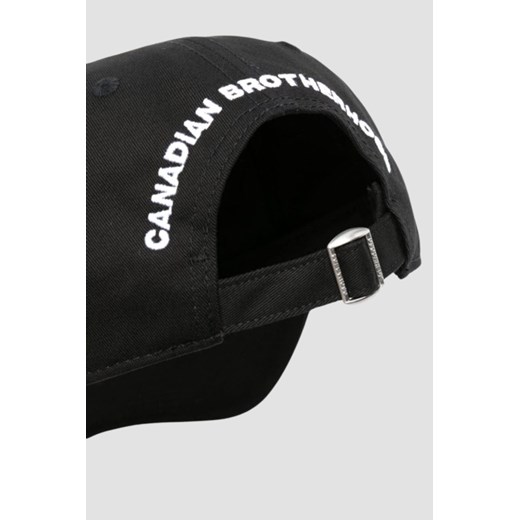 DSQUARED2 Czarna czapka z daszkiem Dsquared2 outfit.pl