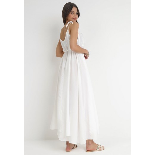 Biała Trapezowa Sukienka z Wiązanymi Ramiączkami i Sznurkiem w Talii Feminia M promocyjna cena Born2be Odzież