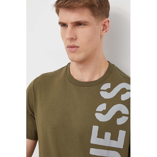 Guess t-shirt bawełniany męski kolor zielony z nadrukiem F4GI04 I3Z14 ze sklepu ANSWEAR.com w kategorii T-shirty męskie - zdjęcie 169470869