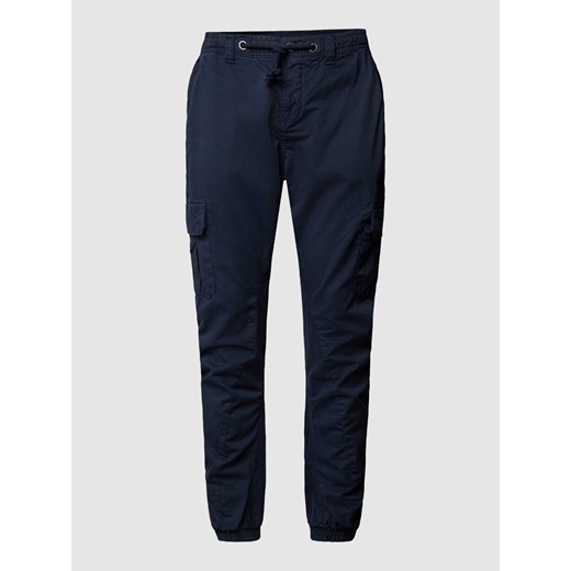Spodnie sportowe z kieszeniami cargo w jednolitym kolorze ze sklepu Peek&Cloppenburg  w kategorii Spodnie męskie - zdjęcie 169484757
