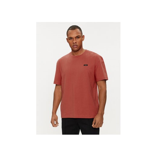 Calvin Klein T-Shirt K10K112749 Czerwony Comfort Fit ze sklepu MODIVO w kategorii T-shirty męskie - zdjęcie 169491699