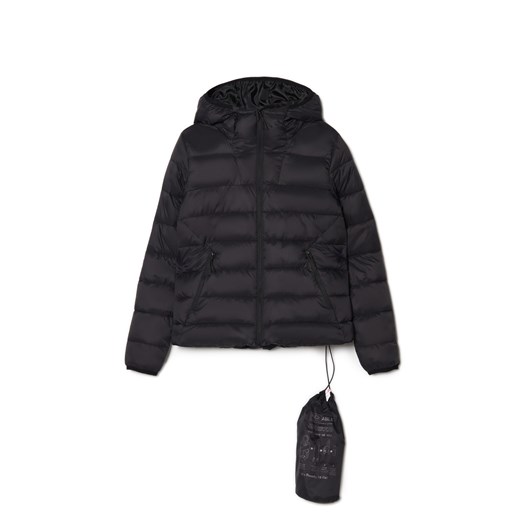 Cropp - Czarna kurtka puffer z kapturem - czarny ze sklepu Cropp w kategorii Kurtki damskie - zdjęcie 169495119