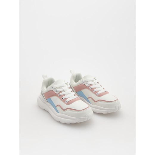 Buty sportowe dziecięce Reserved