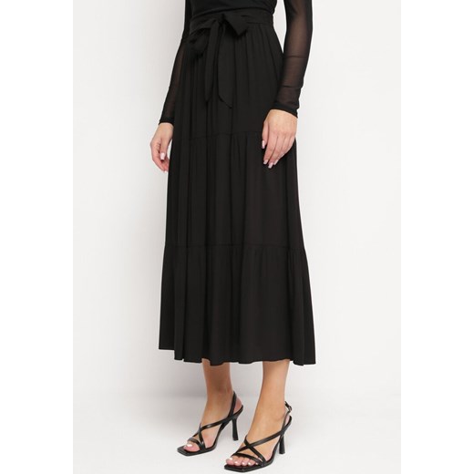 Czarna Wiskozowa Spódnica Maxi Rozkloszowana z Paskami Saosa ze sklepu Born2be Odzież w kategorii Spódnice - zdjęcie 169497109