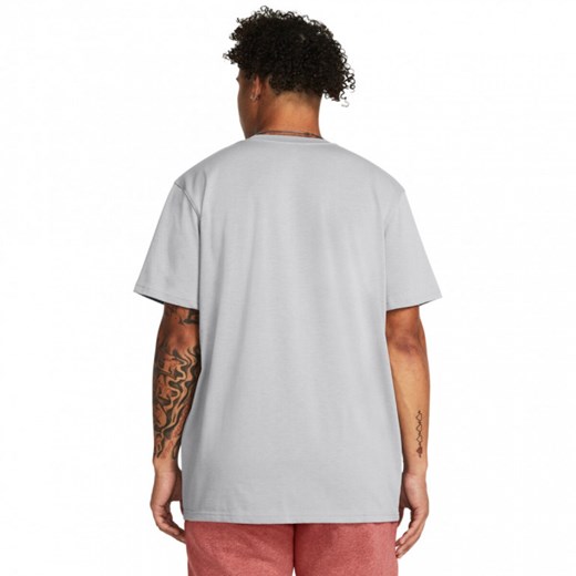 Męski t-shirt z nadrukiem Under Armour UA HW Armour Label SS - szary ze sklepu Sportstylestory.com w kategorii T-shirty męskie - zdjęcie 169522637