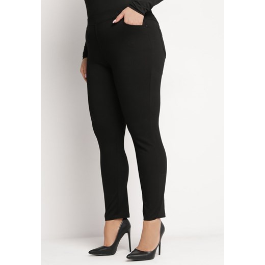 Czarne Spodnie Regular z Elastyczną Talią i Wsuwanymi Kieszonkami Astridda ze sklepu Born2be Odzież w kategorii Spodnie damskie - zdjęcie 169553146