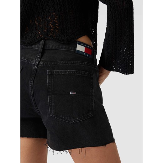 Szorty w jednolitym kolorze model ‘HOT PANT’ Tommy Jeans 25 Peek&Cloppenburg 