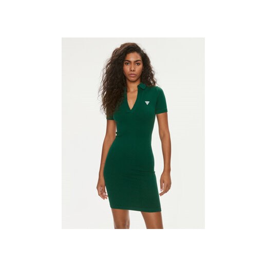 Guess Sukienka codzienna Rib-Seamless V4GK04 Z3CC0 Zielony Regular Fit ze sklepu MODIVO w kategorii Sukienki - zdjęcie 169634549
