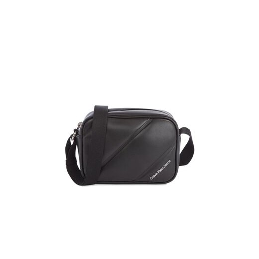 Calvin Klein Jeans Torebka Quilted Camerabag18 K60K611821 Czarny ze sklepu MODIVO w kategorii Listonoszki - zdjęcie 169635736