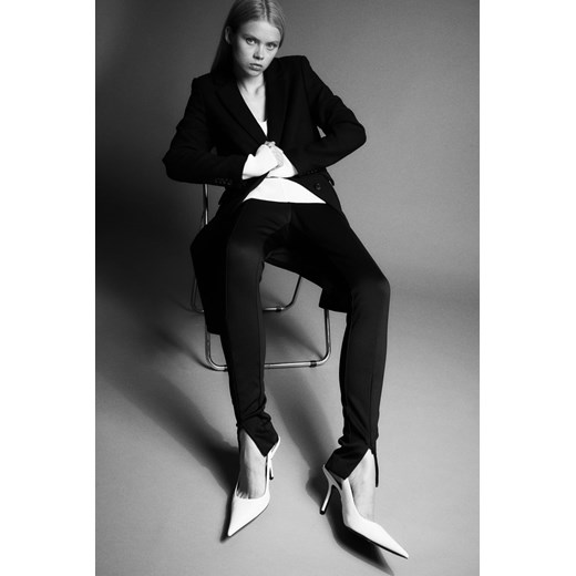 H & M - Jednorzędowy płaszcz - Czarny H & M 38 H&M