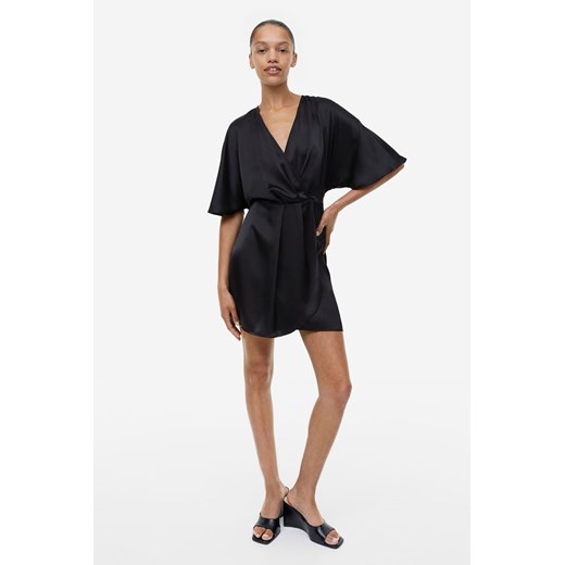 H & M - Satynowa sukienka kopertowa - Czarny H & M XL H&M