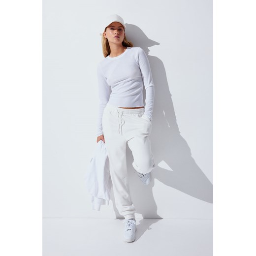 H & M bluzka damska biała z długim rękawem z okrągłym dekoltem 