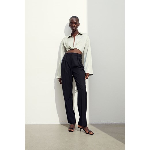 H & M - Zwężane spodnie - Czarny ze sklepu H&M w kategorii Spodnie damskie - zdjęcie 169677759